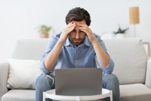 Man stressed about his Miam, Florida website having issues